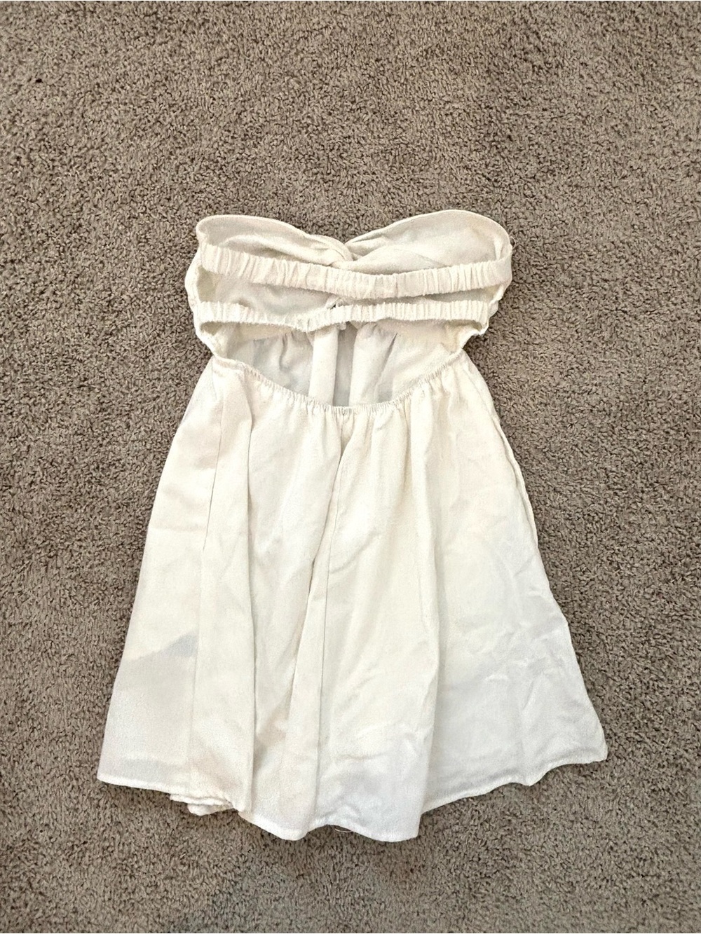 Strapless white Twist-Front Sundress - Picture 2 of 4